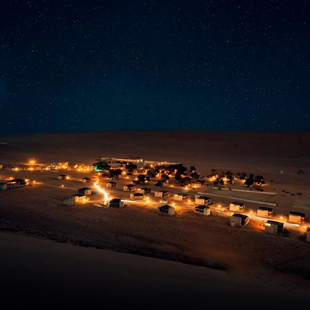 ホテル Thousand Nights Camp Shāhiq エクステリア 写真